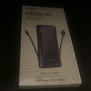 NEW in original package red TG90 10000 mAh power bank model A-10K53. RED!!!!